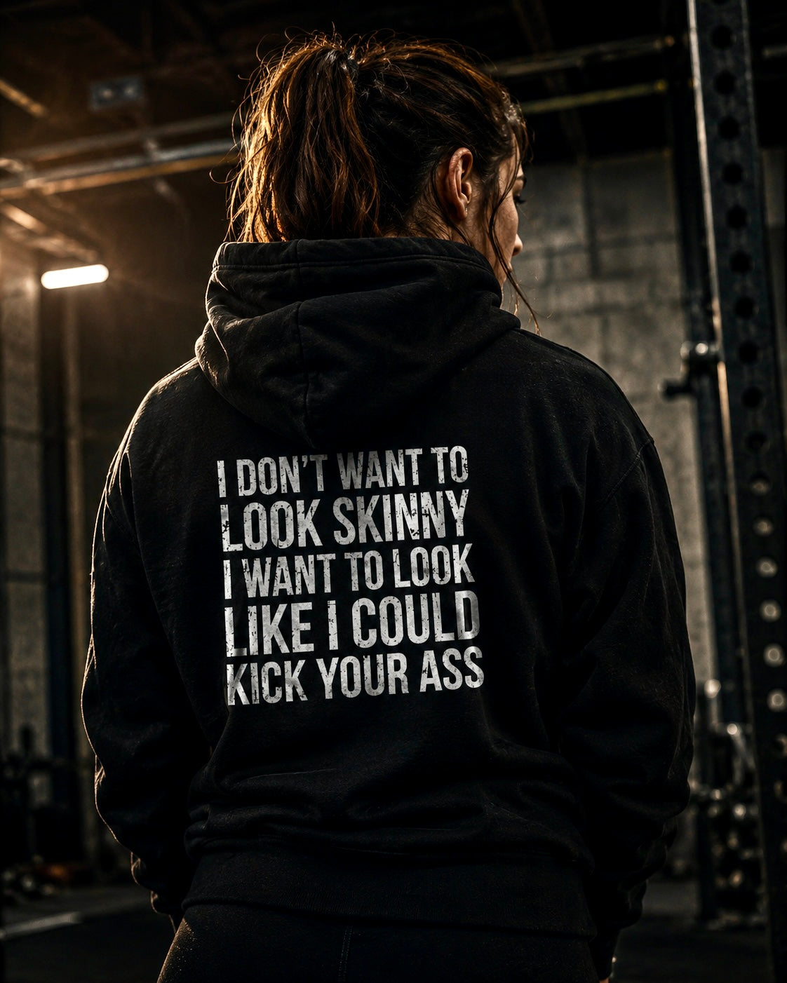 I DON’T WANT TO LOOK SKINNY – Unisex Heavy Blend™ Hooded Sweatshirt (White Distressed Logo)